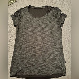 Lululemon S short sleeve